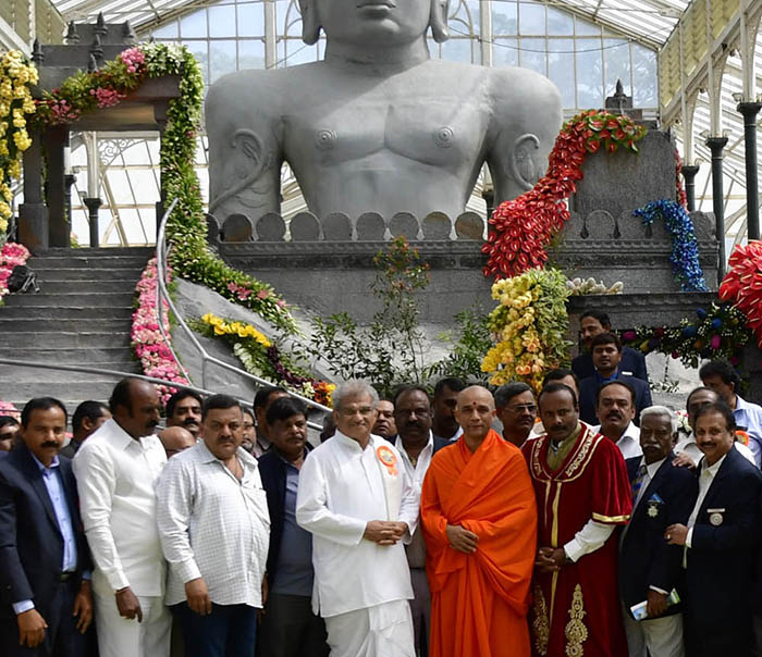 ಸರಕಾರಿ ಕಾಲೇಜು, ಕಟ್ಟಡಗಳ ಎದುರು ಕಿರು ಉದ್ಯಾನವಿರಲಿ: ಡಾ.ವೀರೇಂದ್ರ ಹೆಗಡೆ